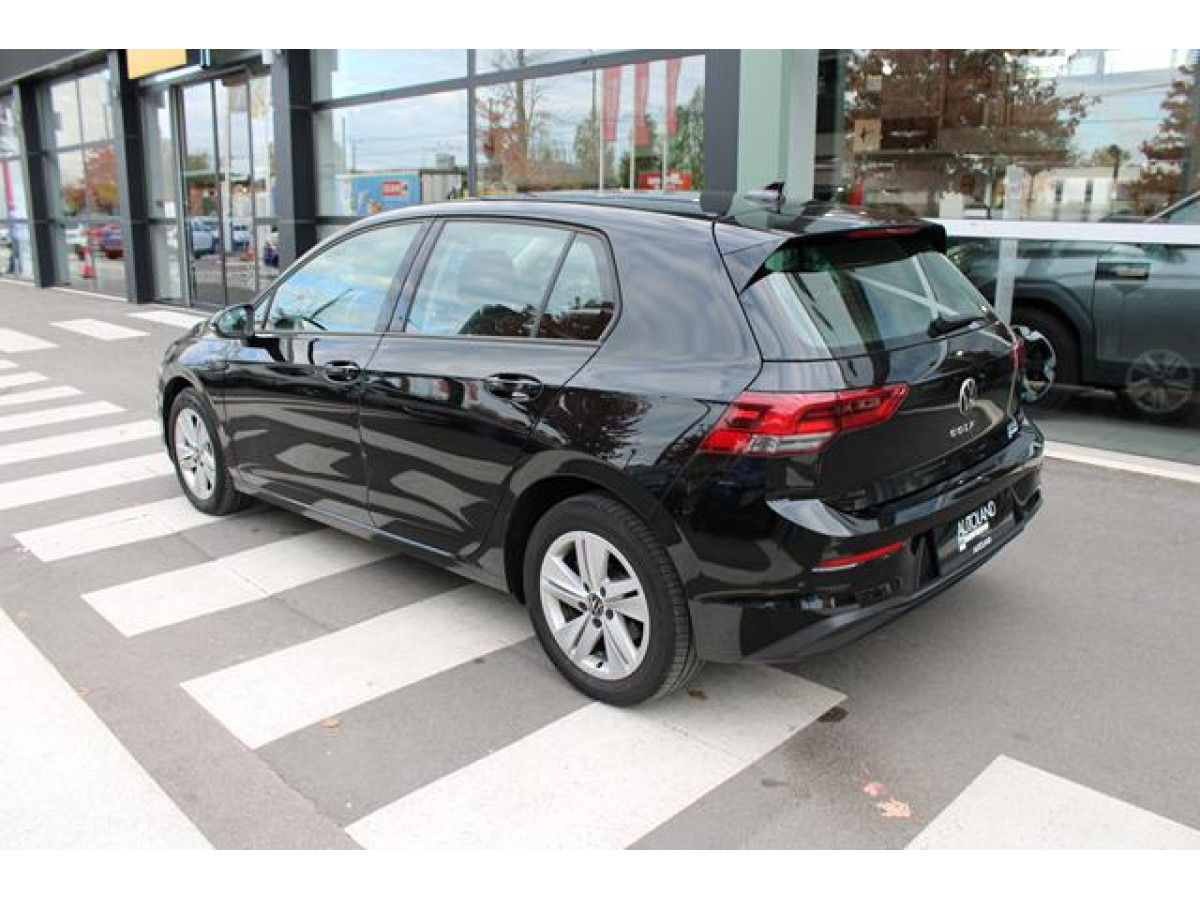 Volkswagen Golf 8 2.0 TDI Life 