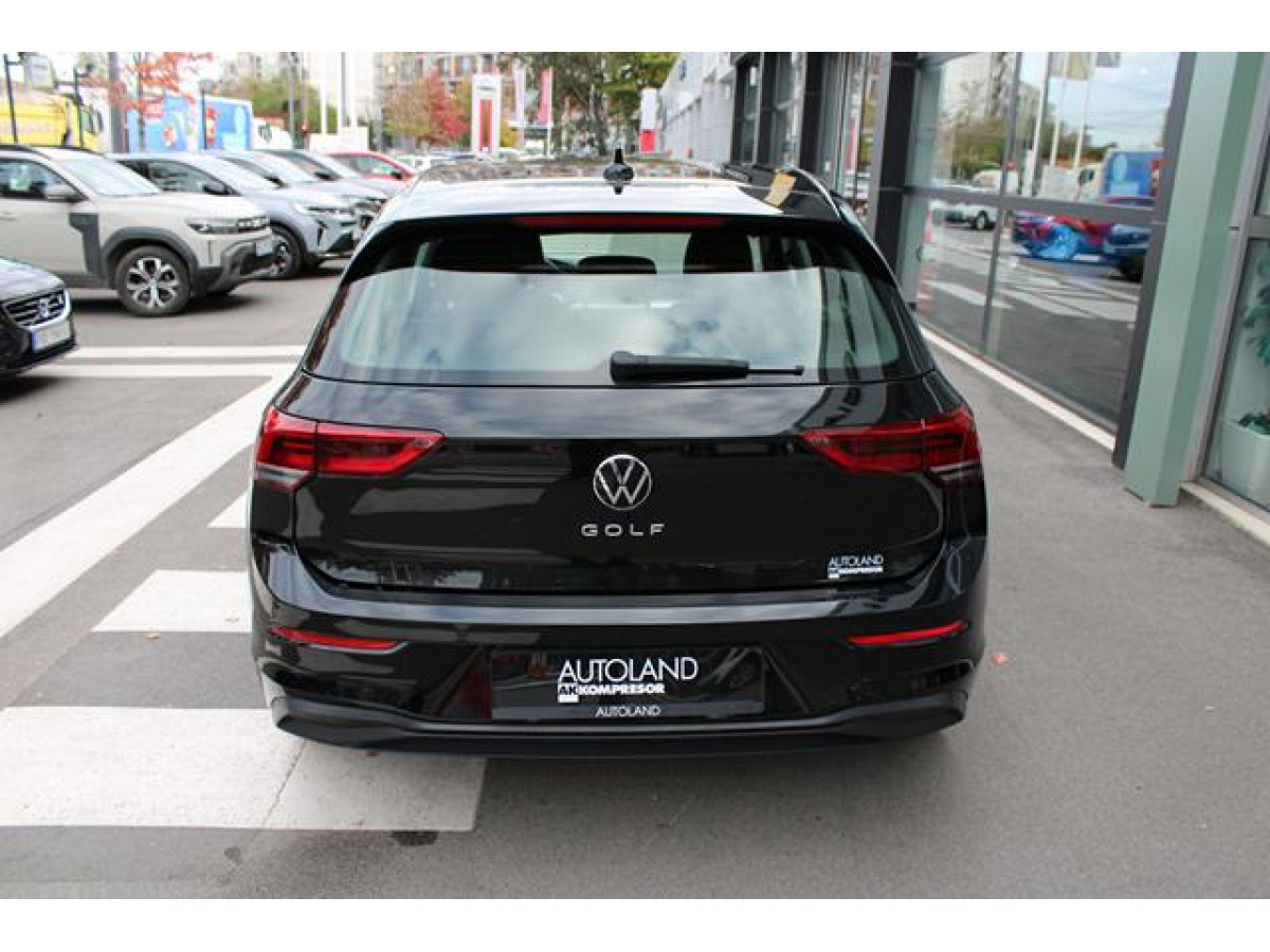 Volkswagen Golf 8 2.0 TDI Life 