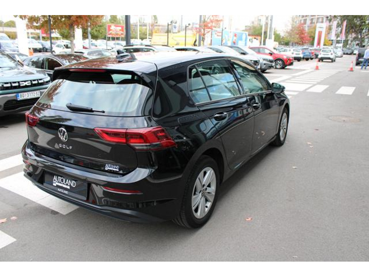 Volkswagen Golf 8 2.0 TDI Life 