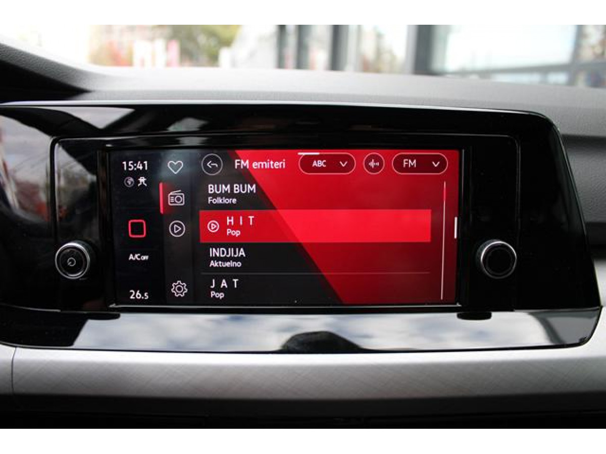 Volkswagen Golf 8 2.0 TDI Life 