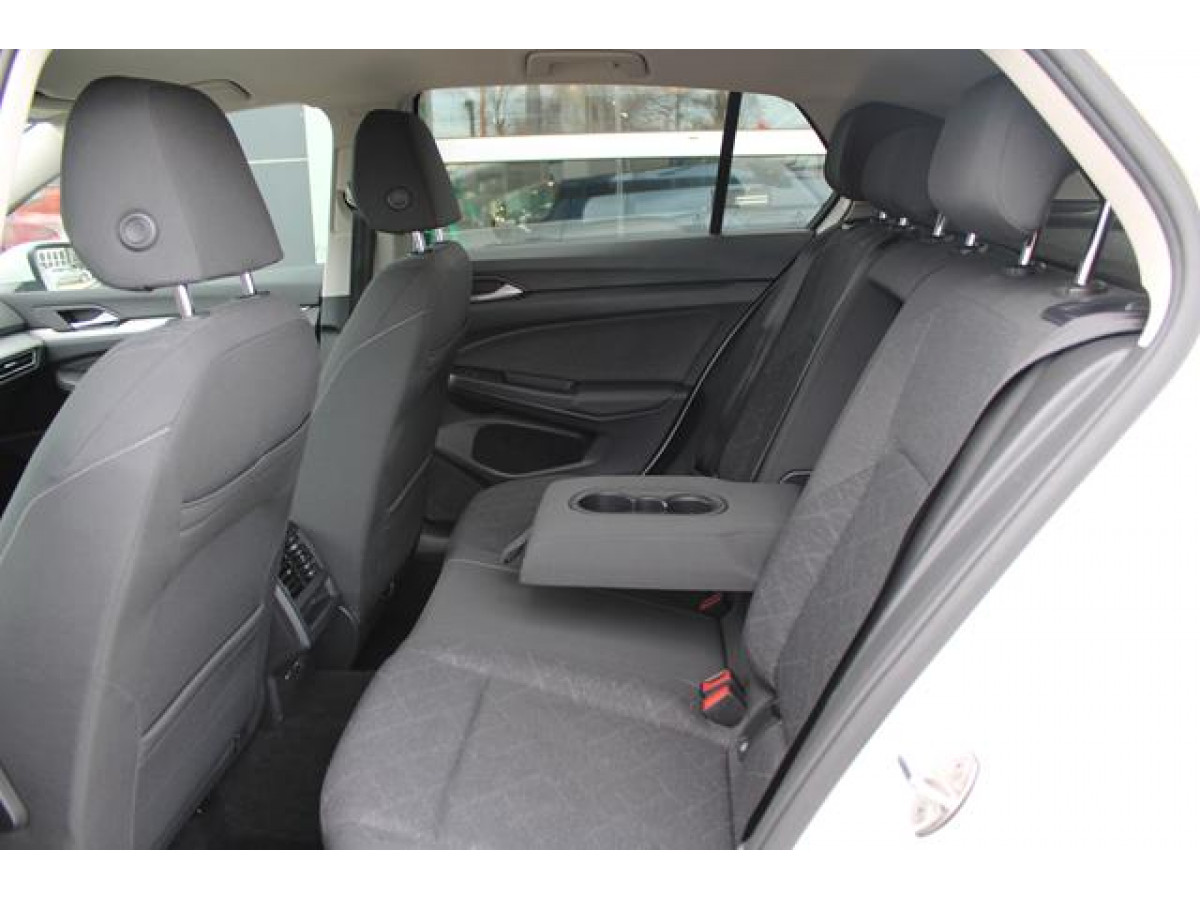 Volkswagen Golf 8 2.0 TDI Life 