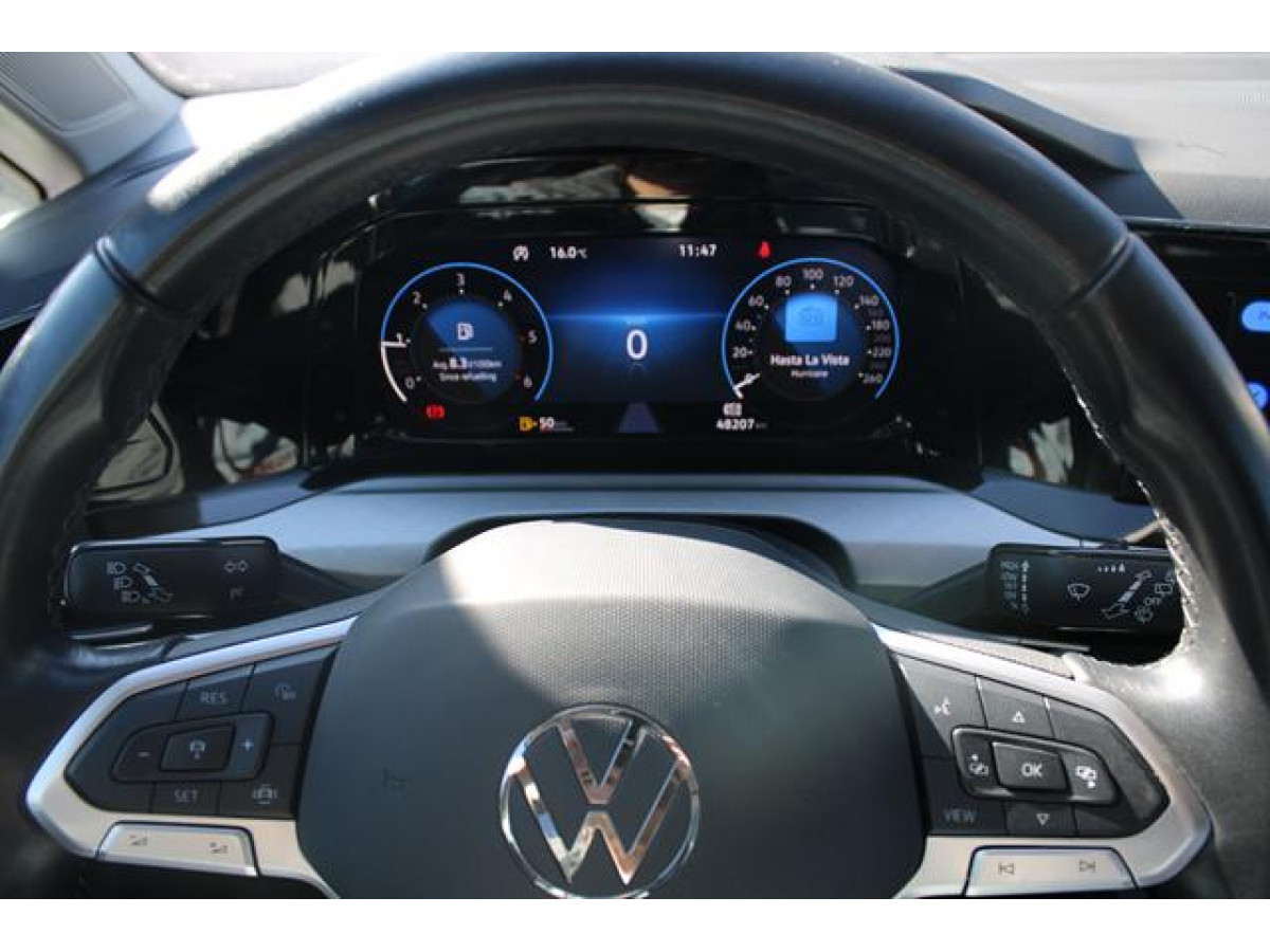 Volkswagen Golf 8 2.0 TDI Life 