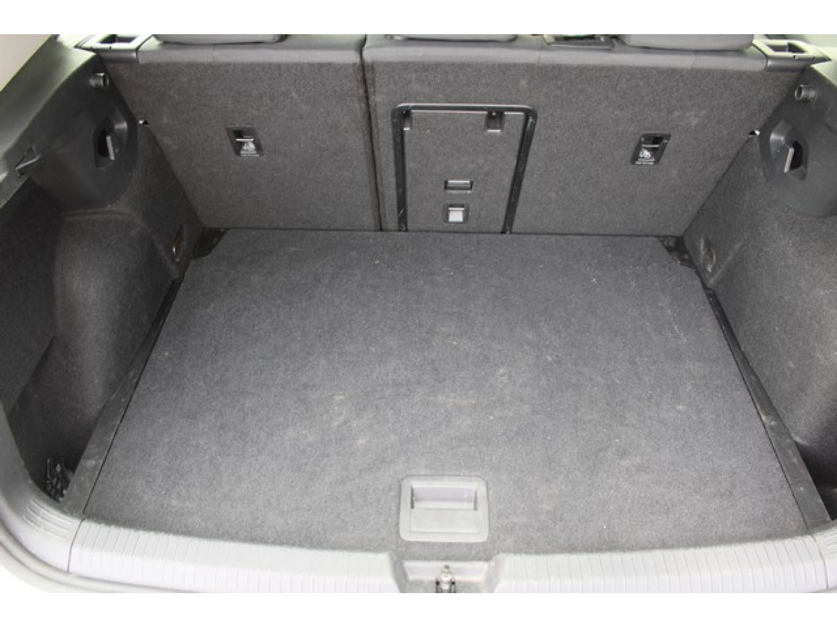 Volkswagen Golf 8 2.0 TDI DSG Life 