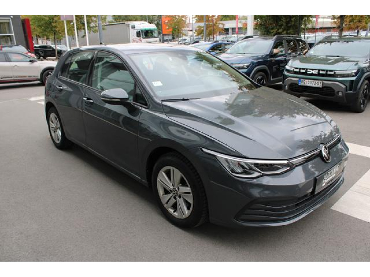 Volkswagen Golf 8 2.0 TDI Life 
