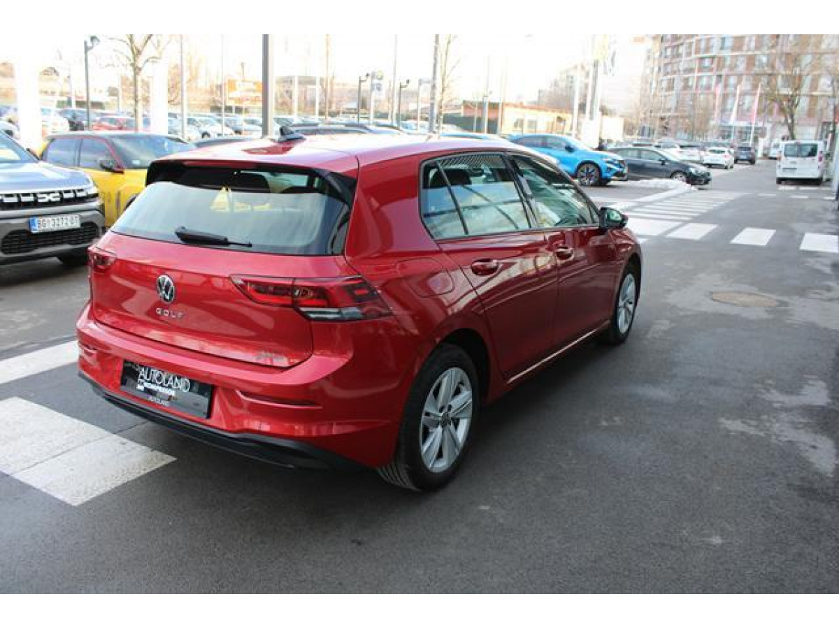 Volkswagen Golf 8 2.0 TDI Life 