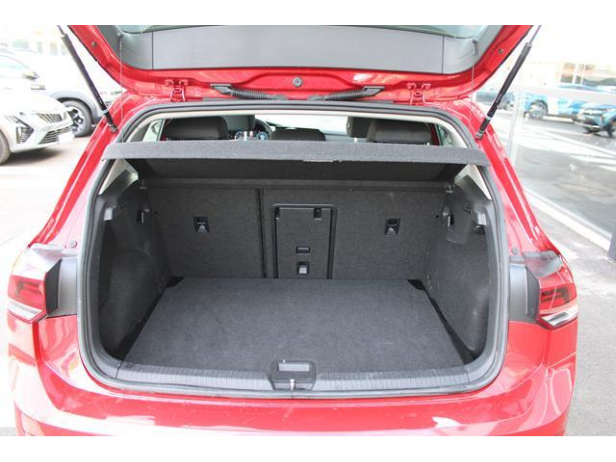 Volkswagen Golf 8 2.0 TDI Life 