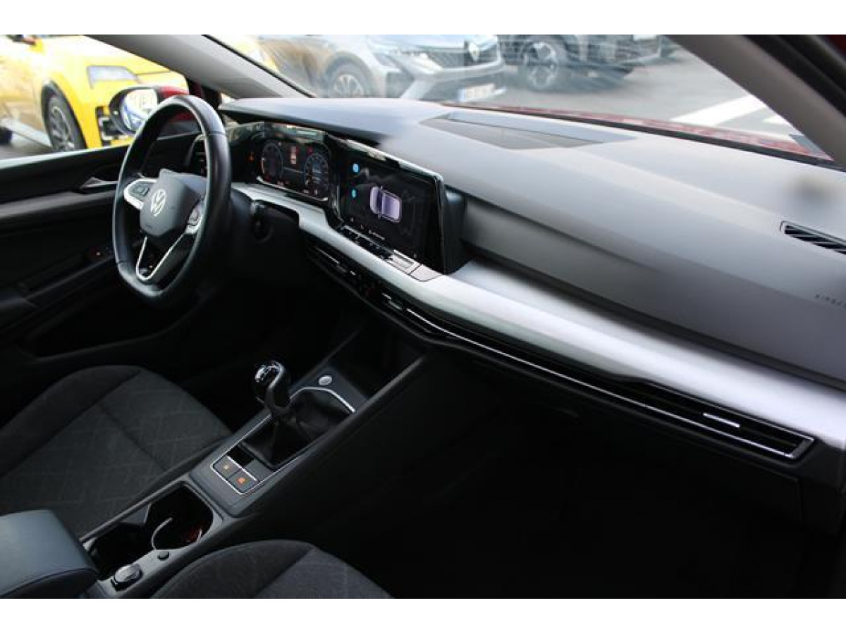 Volkswagen Golf 8 2.0 TDI Life 