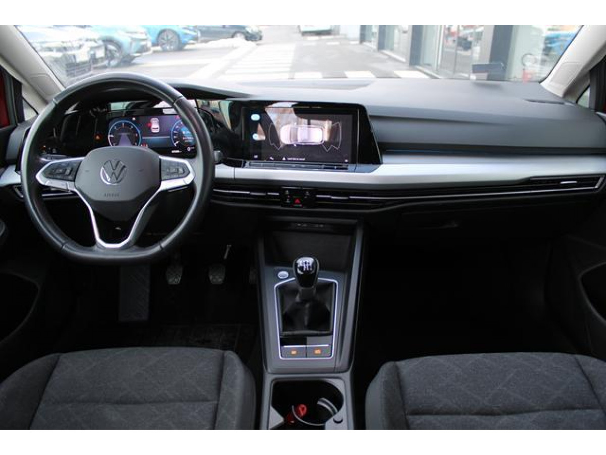 Volkswagen Golf 8 2.0 TDI Life 