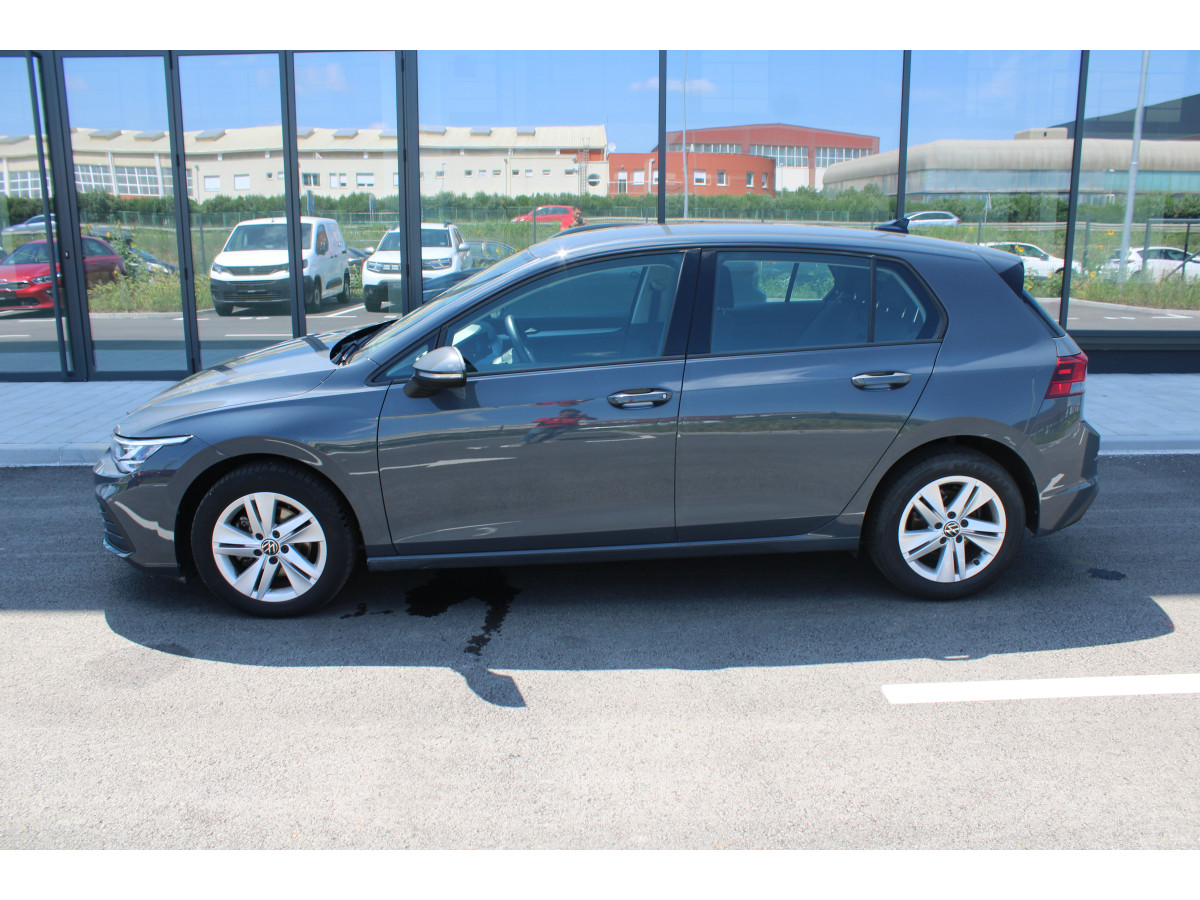 Volkswagen Golf 8 2.0 TDI DSG Life 