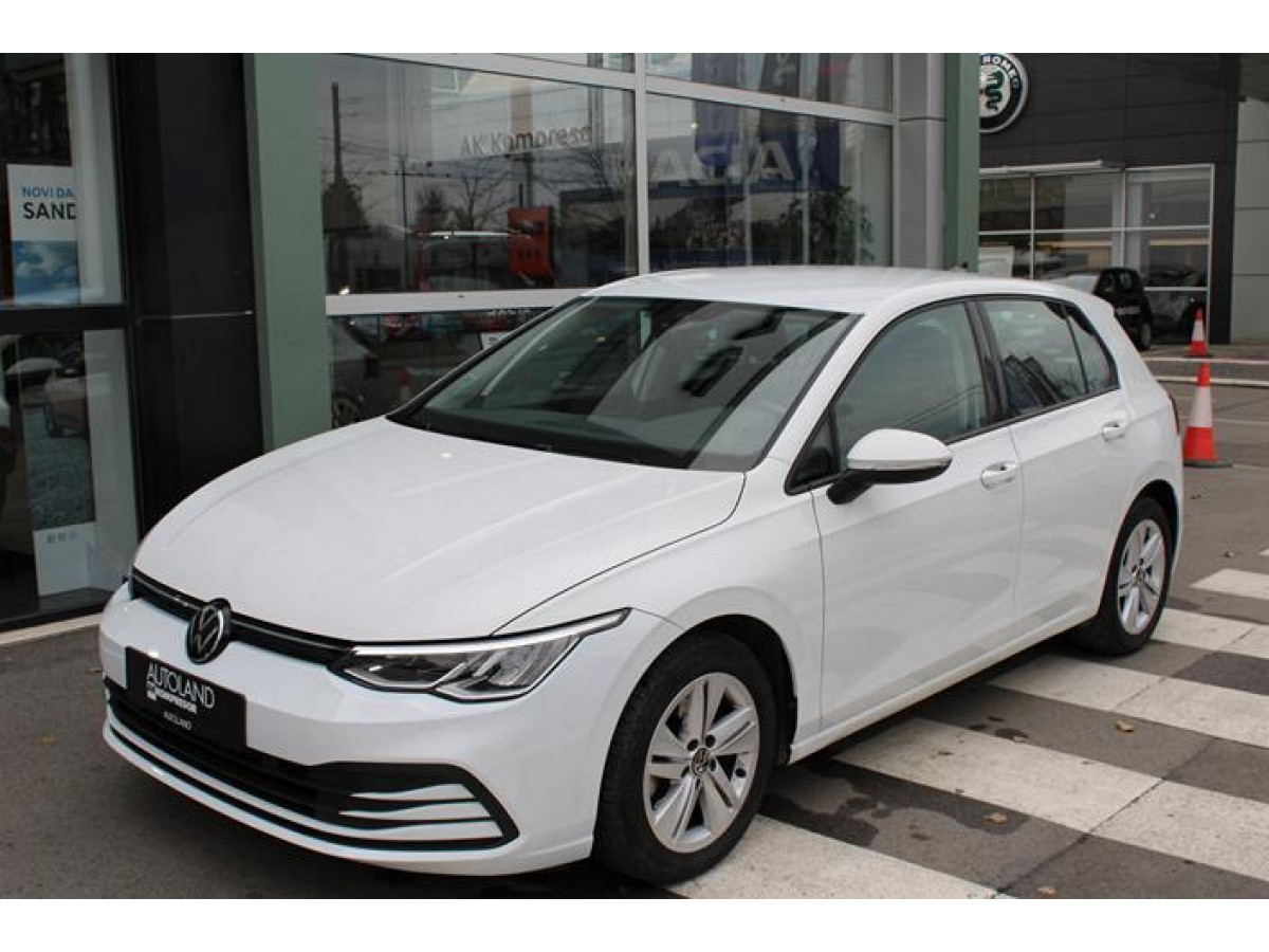 Volkswagen Golf 8 1.0 TSI Life 