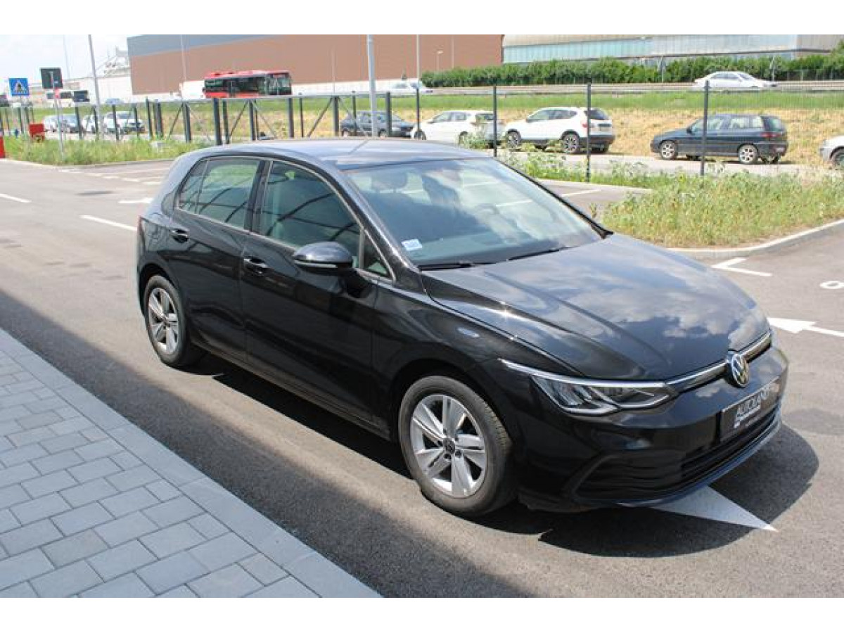 Volkswagen Golf 8 2.0 TDI DSG Life 