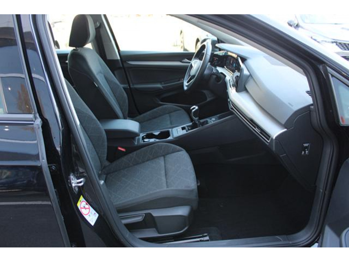 Volkswagen Golf 8 2.0 TDI Life 