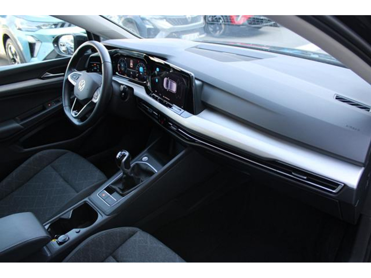 Volkswagen Golf 8 2.0 TDI Life 