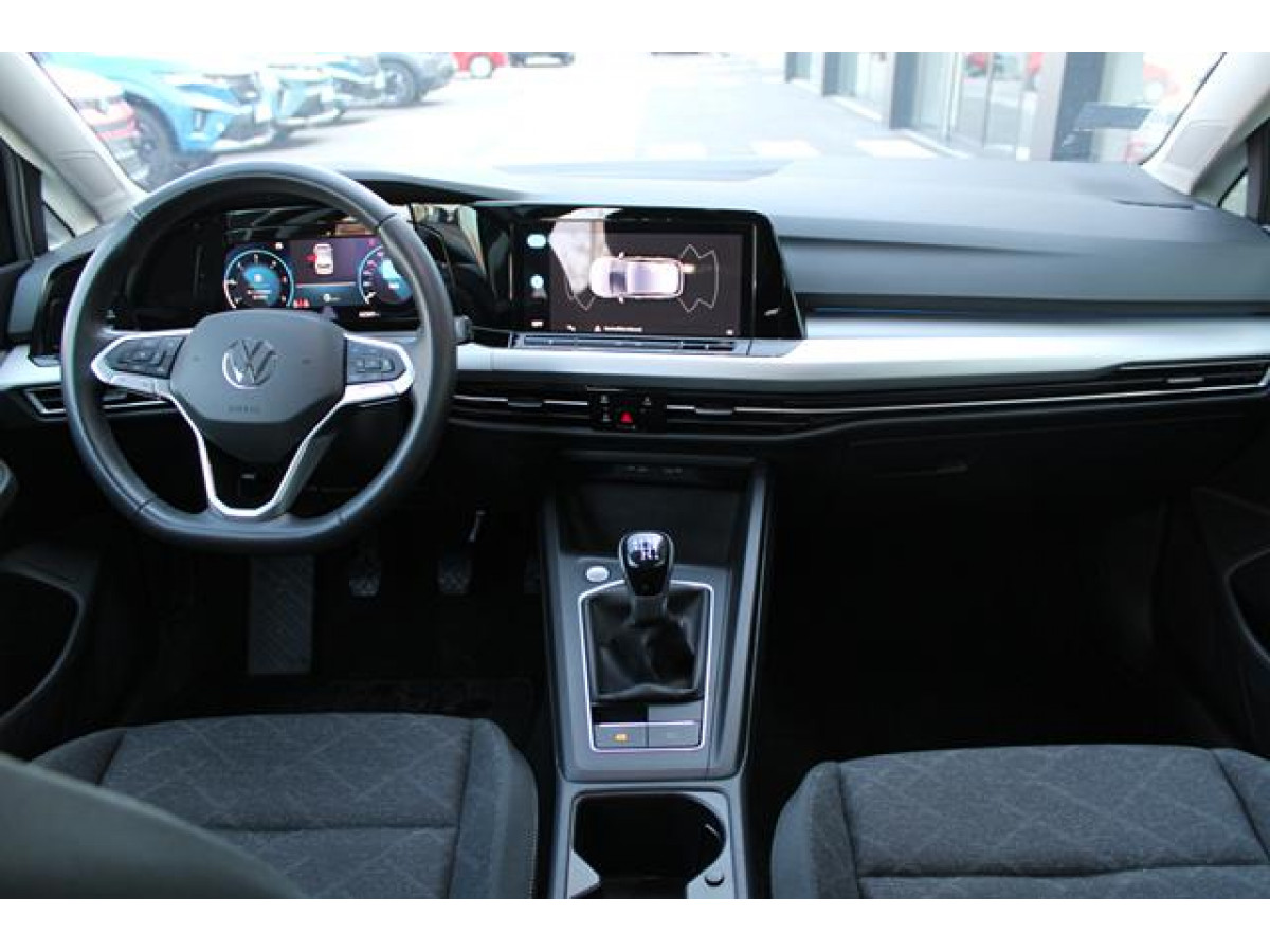 Volkswagen Golf 8 2.0 TDI Life 