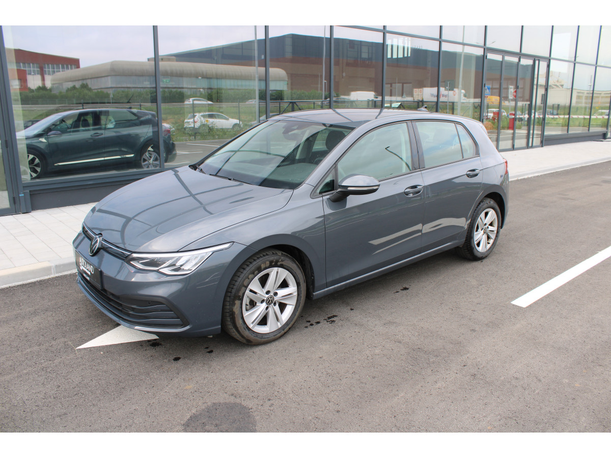 Volkswagen Golf 8 2.0 TDI DSG Life 