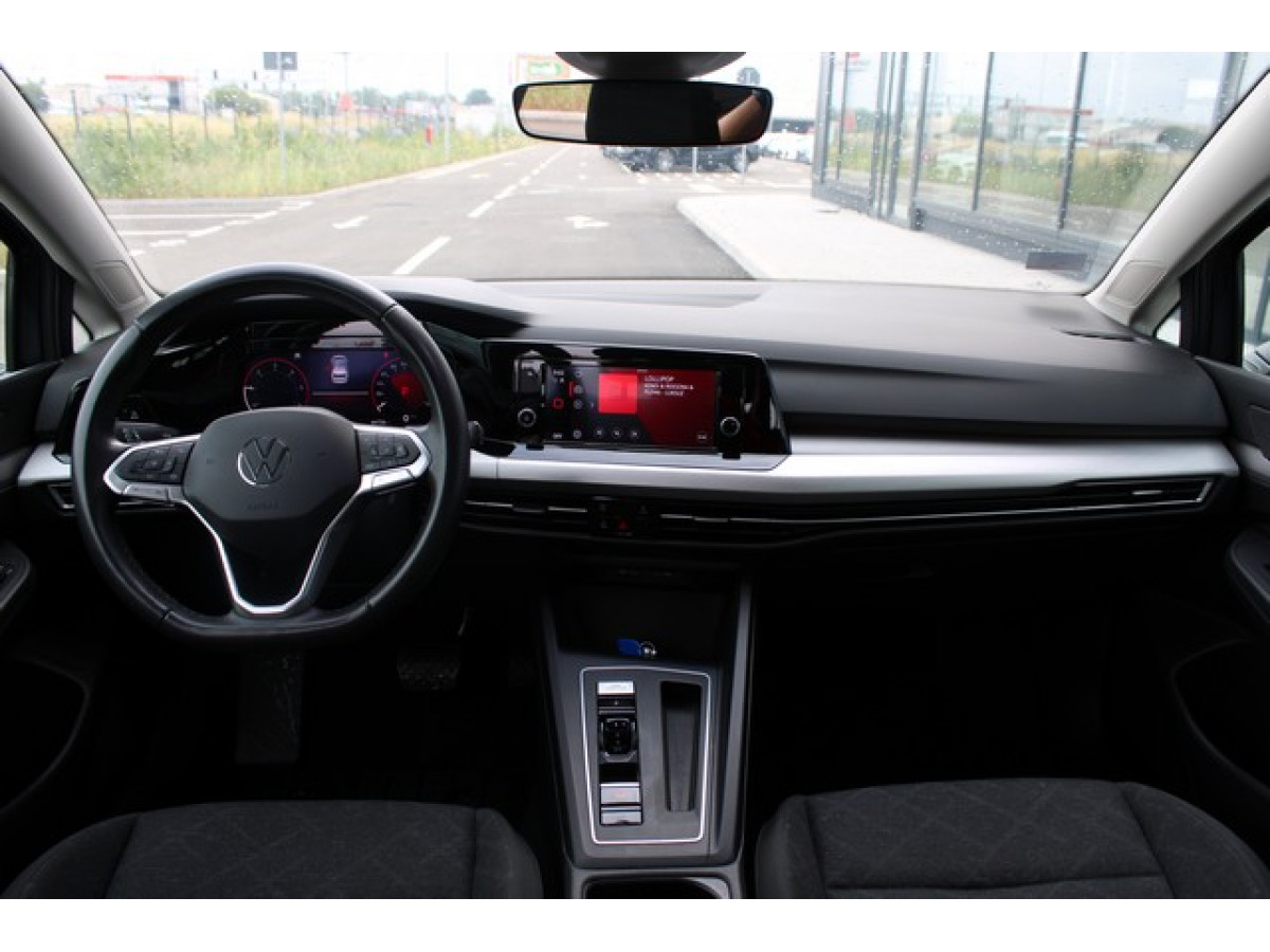 Volkswagen Golf 8 2.0 TDI DSG Life 