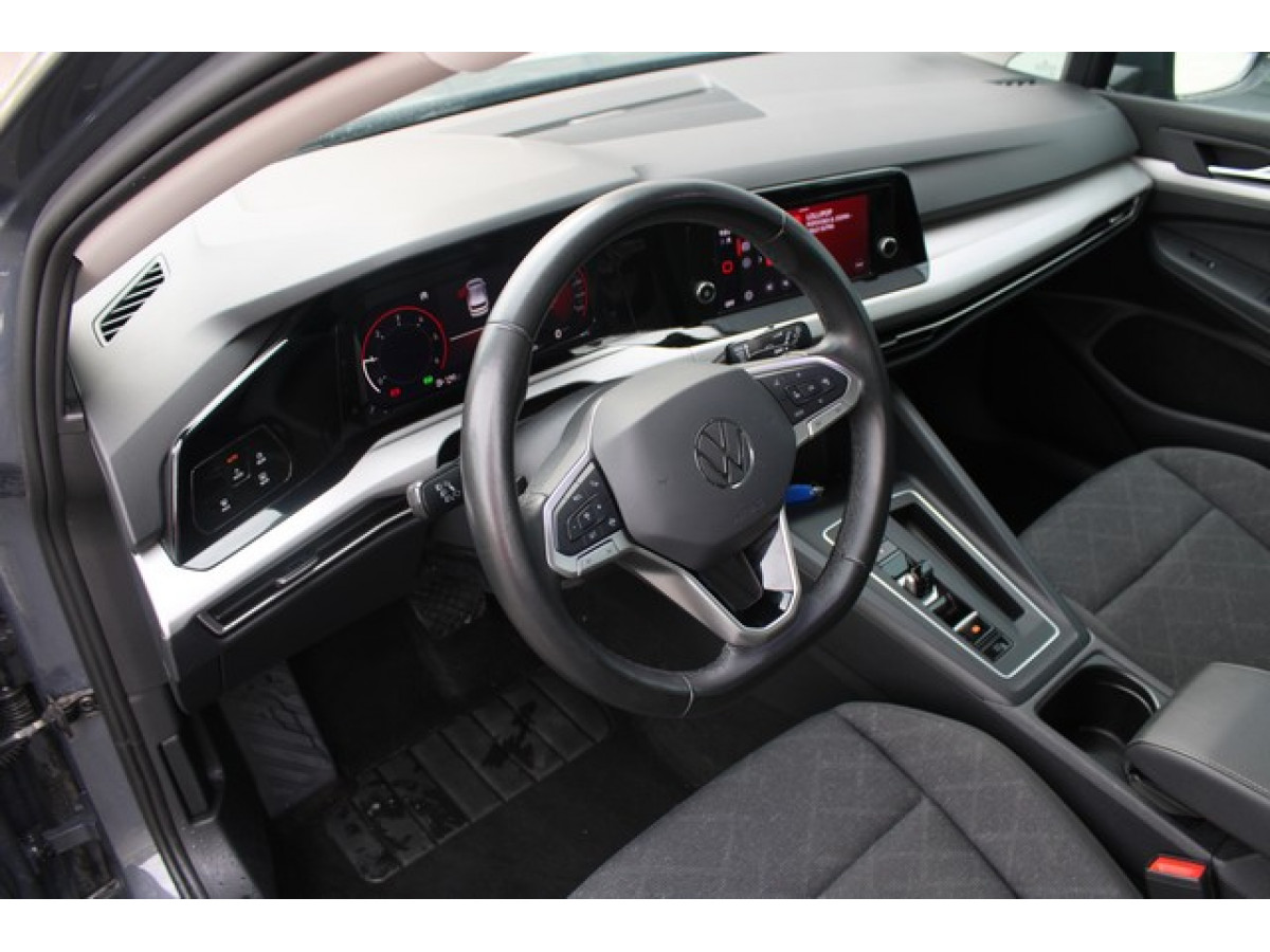 Volkswagen Golf 8 2.0 TDI DSG Life 