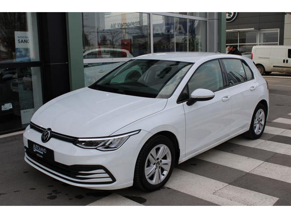 Volkswagen Golf 8 1.0 TSI Life 