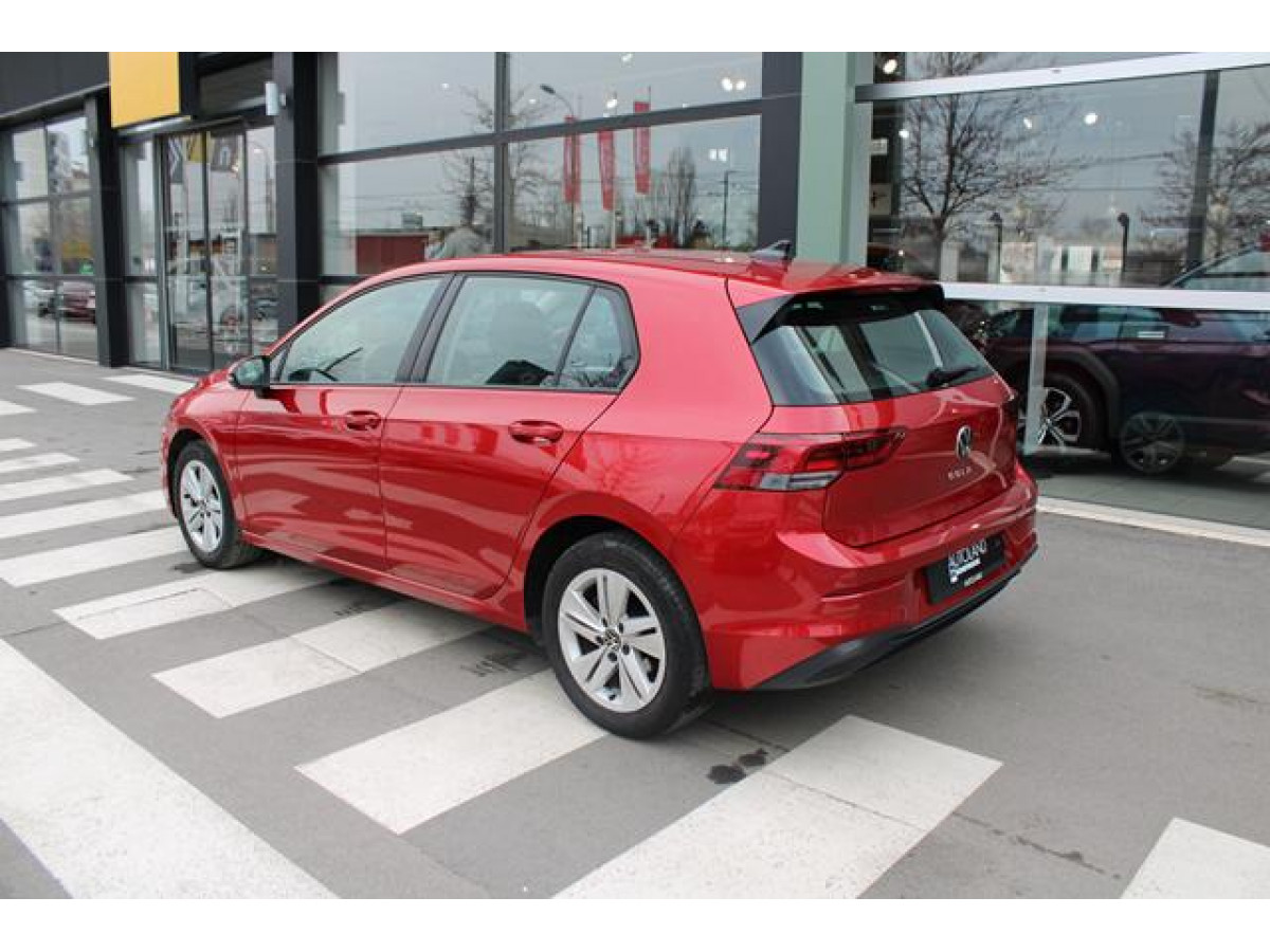 Volkswagen Golf 8 2.0 TDI Life 
