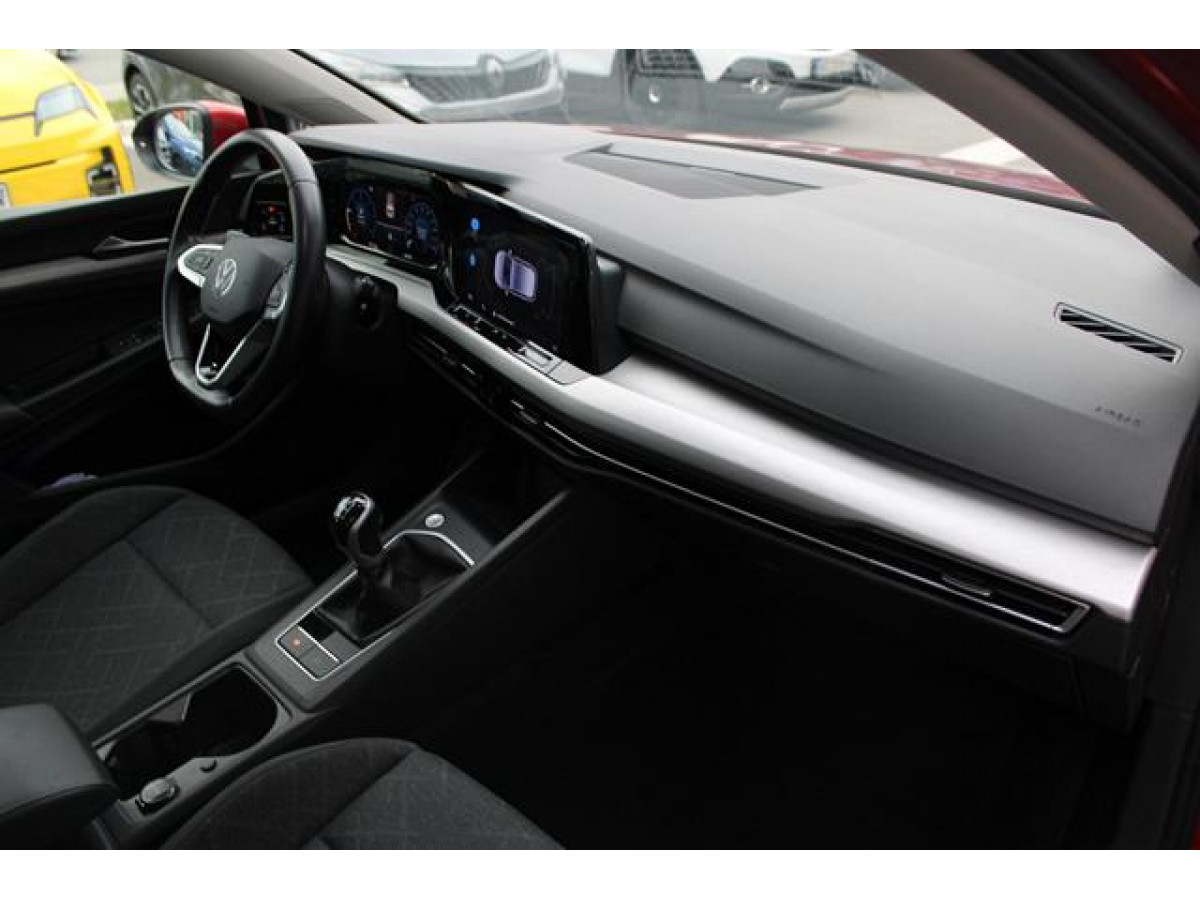 Volkswagen Golf 8 2.0 TDI Life 