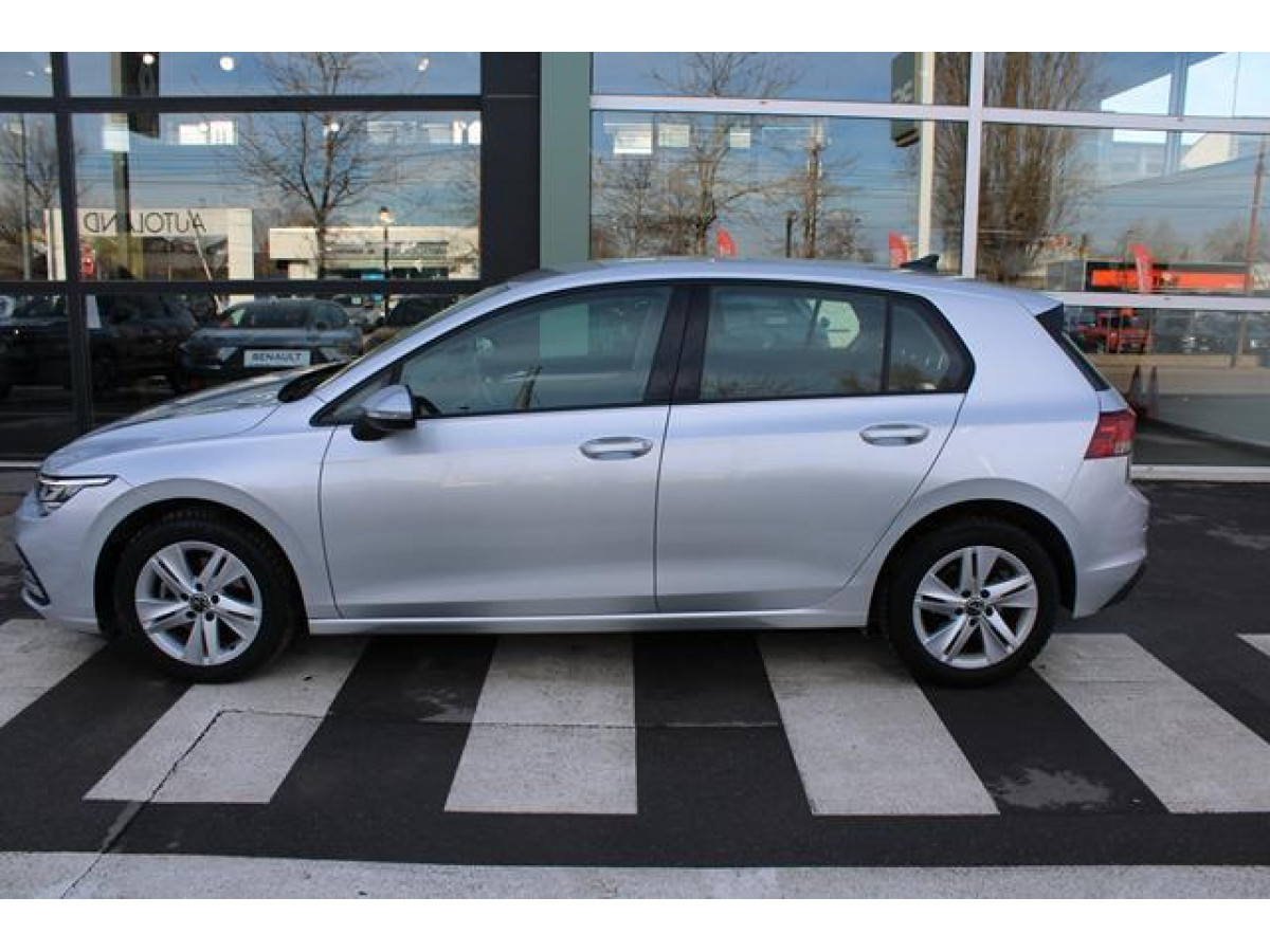 Volkswagen Golf 8 2.0 TDI Life 