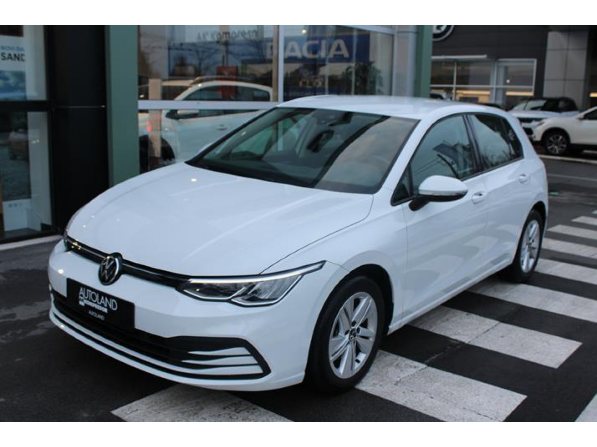 Volkswagen Golf 8 1.0 TSI Life 