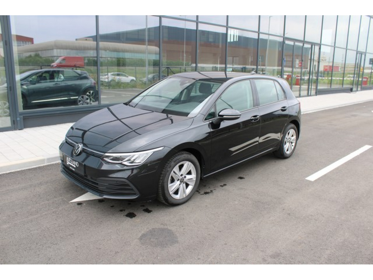 Volkswagen Golf 8 2.0 TDI DSG Life 