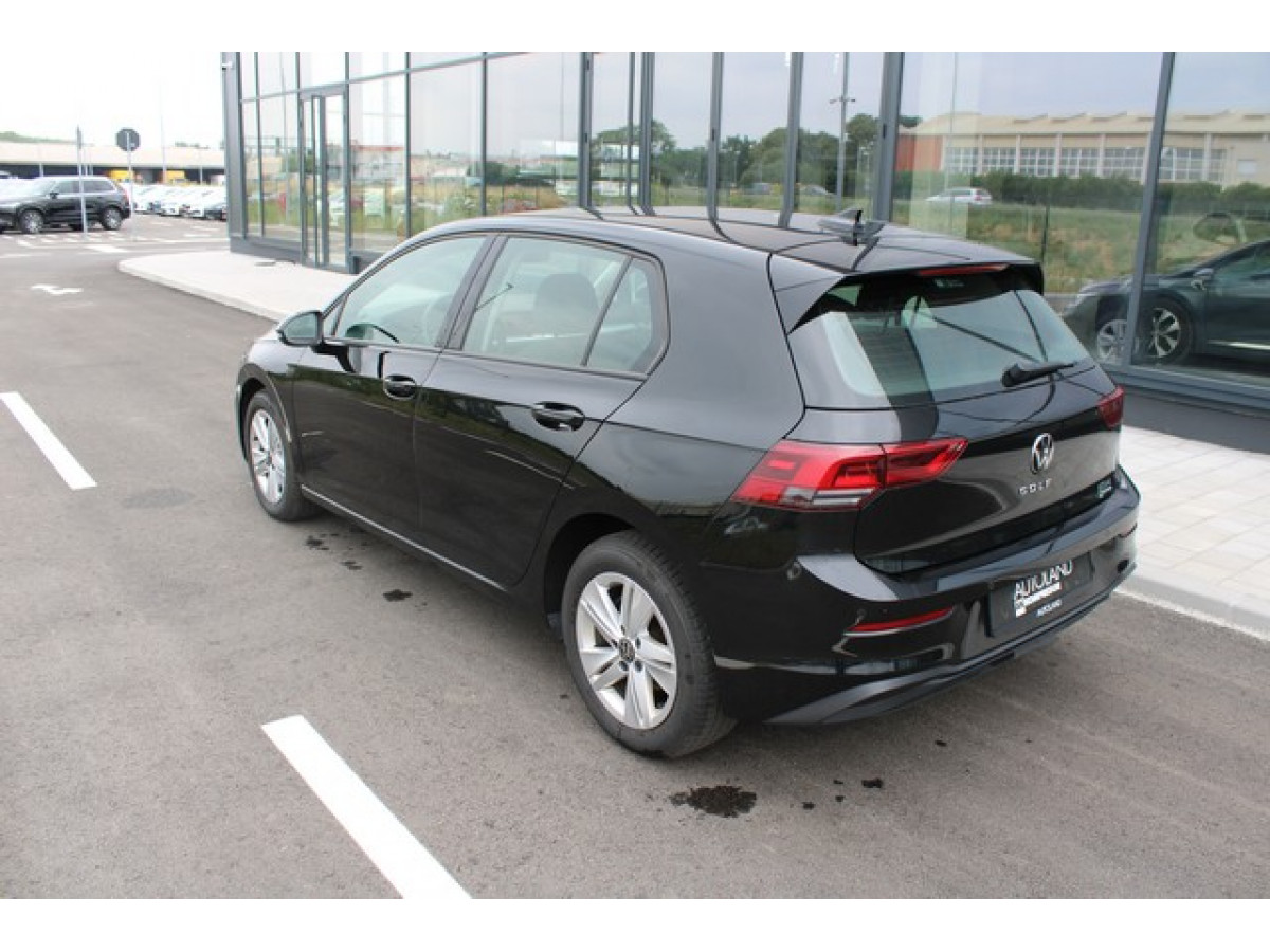 Volkswagen Golf 8 2.0 TDI DSG Life 