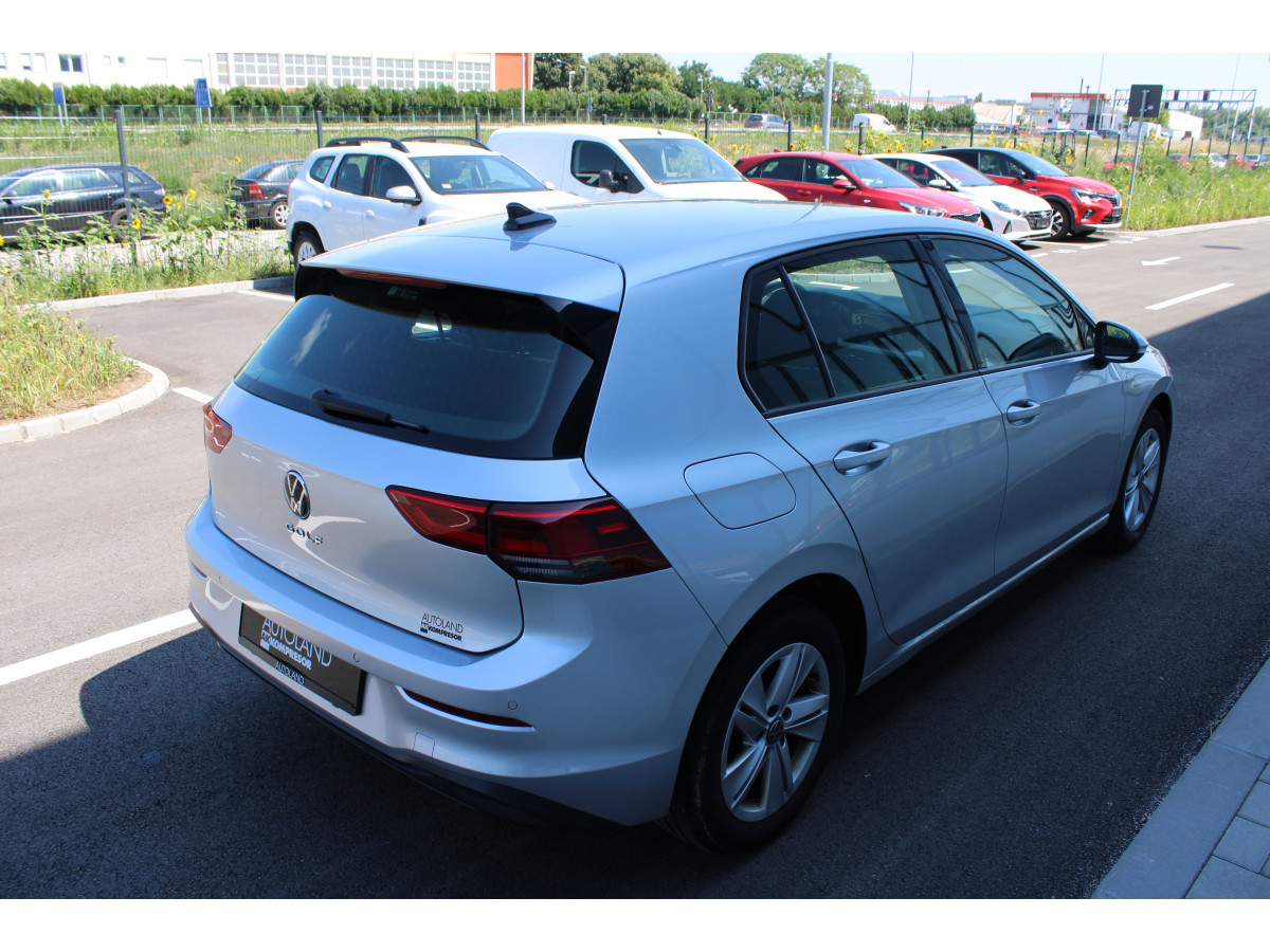 Volkswagen Golf 8 2.0 TDI DSG Life 