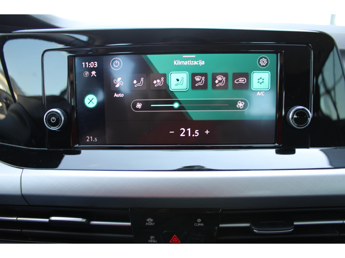 Volkswagen Golf 8 2.0 TDI DSG Life 