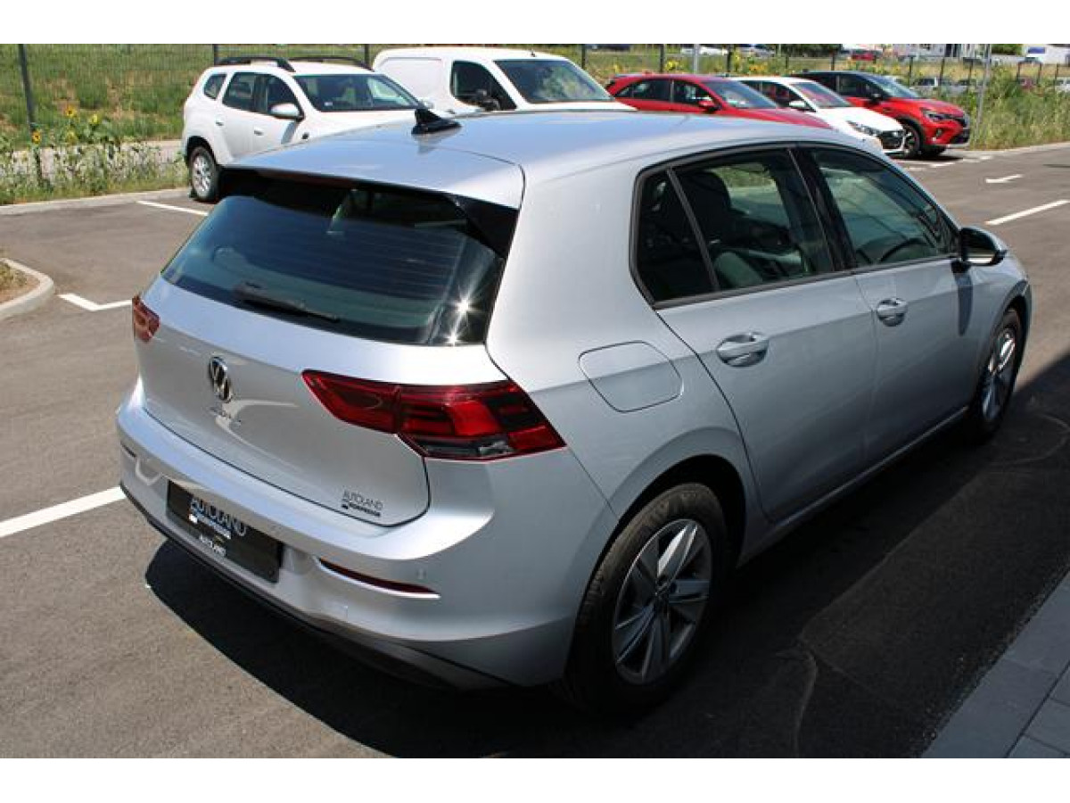 Volkswagen Golf 8 2.0 TDI Life DSG 
