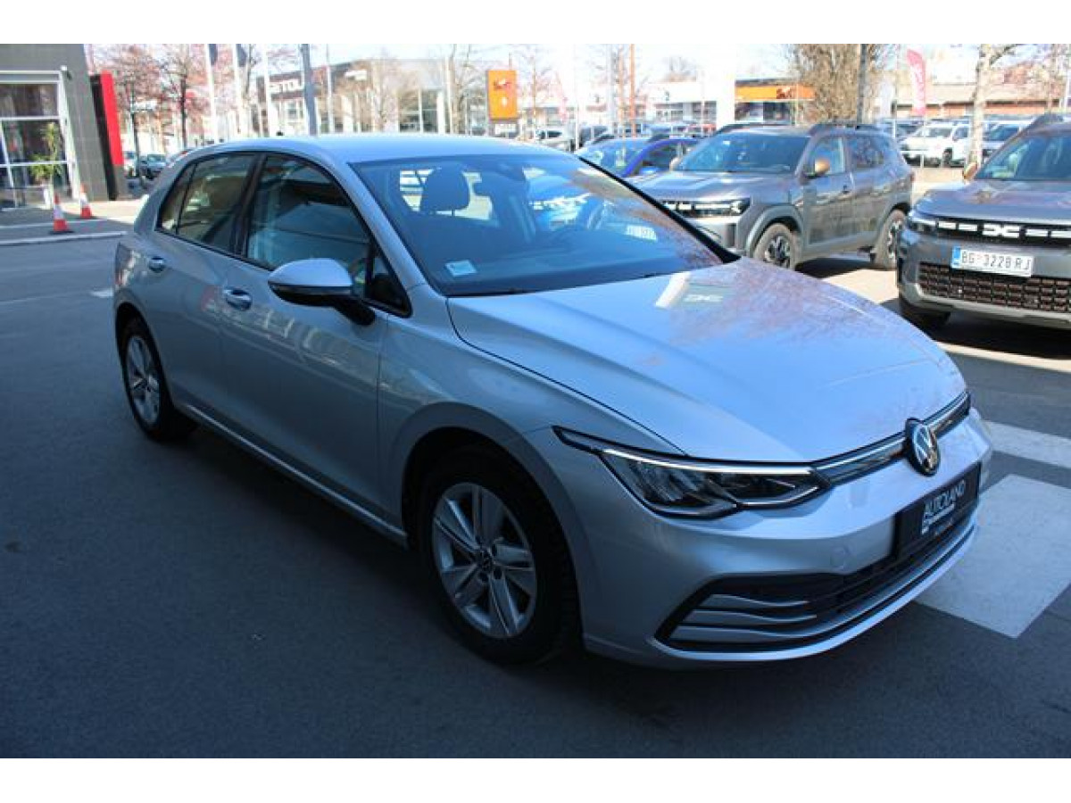 Volkswagen Golf 8 2.0 TDI Life 
