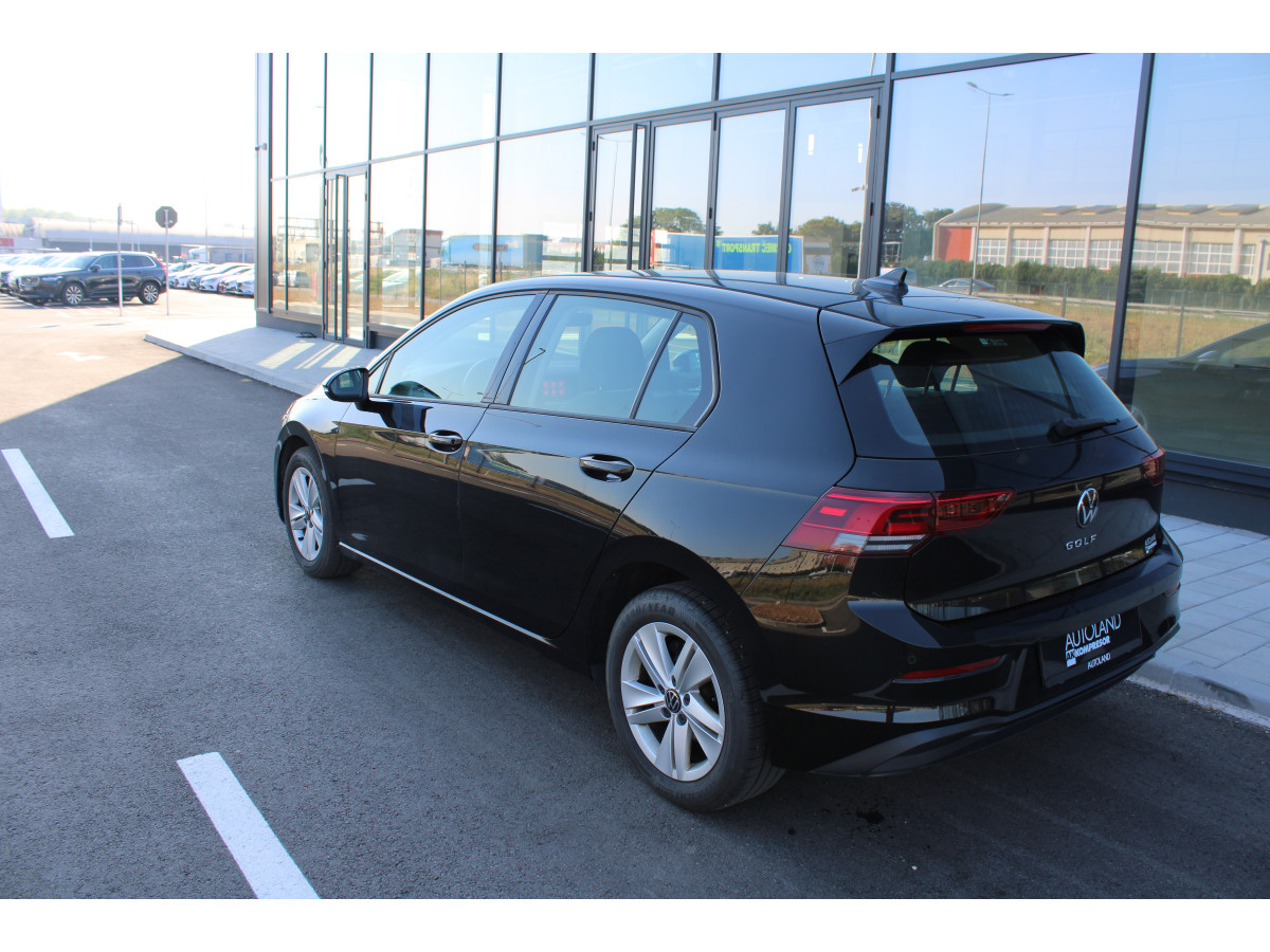 Volkswagen Golf 8 2.0 TDI DSG Life 