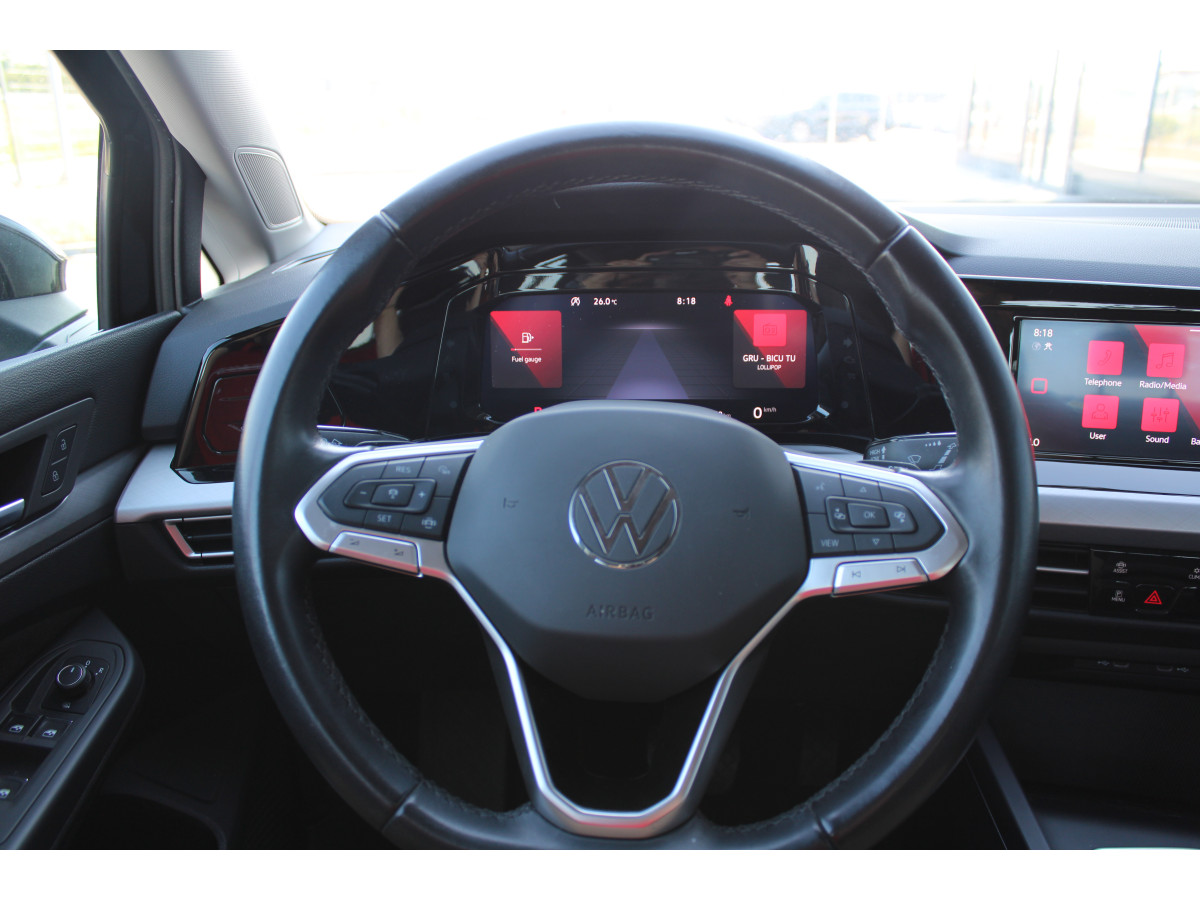 Volkswagen Golf 8 2.0 TDI DSG Life 