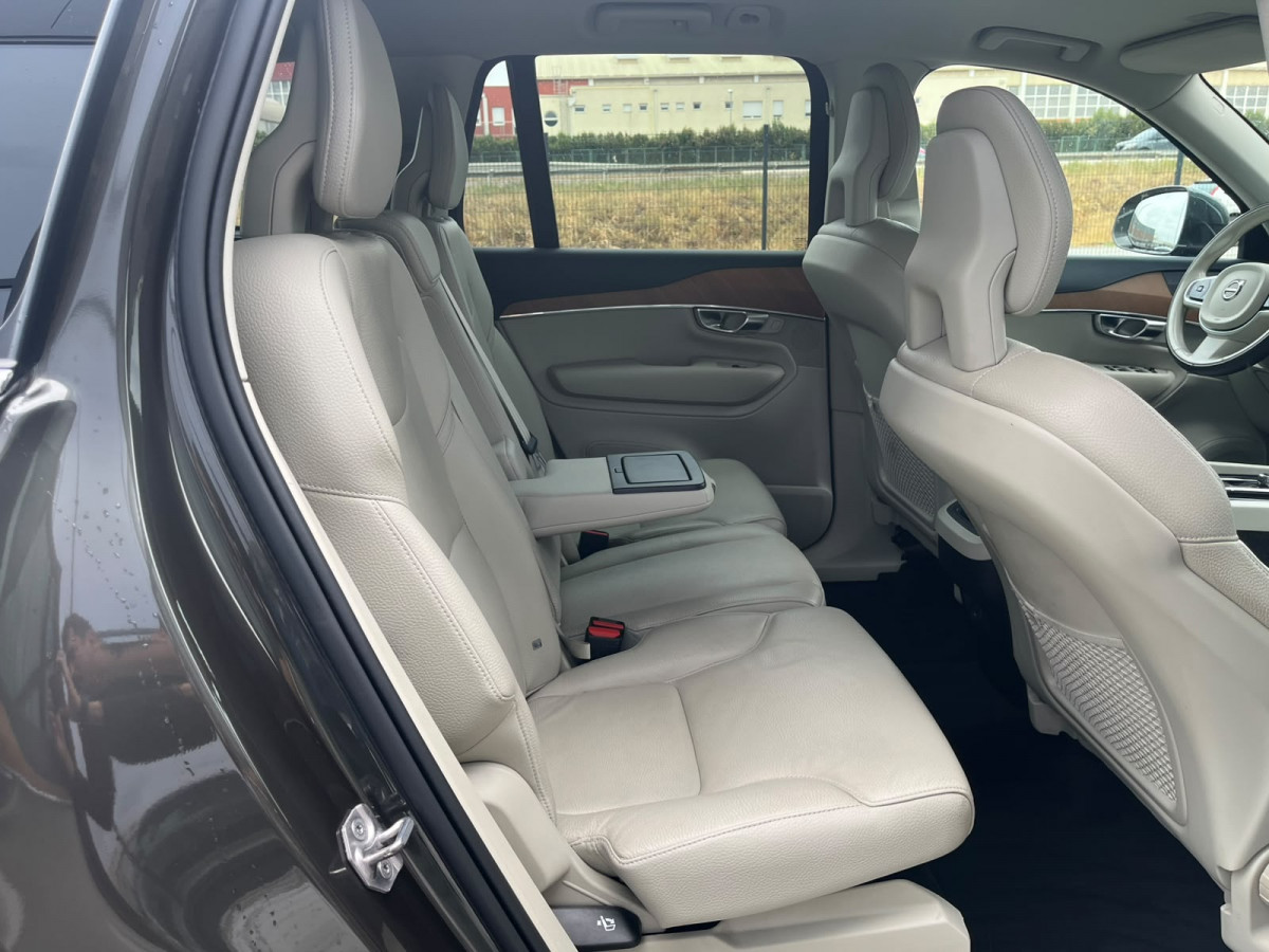 Volvo XC90 2.0 B5 HYB. AWD 