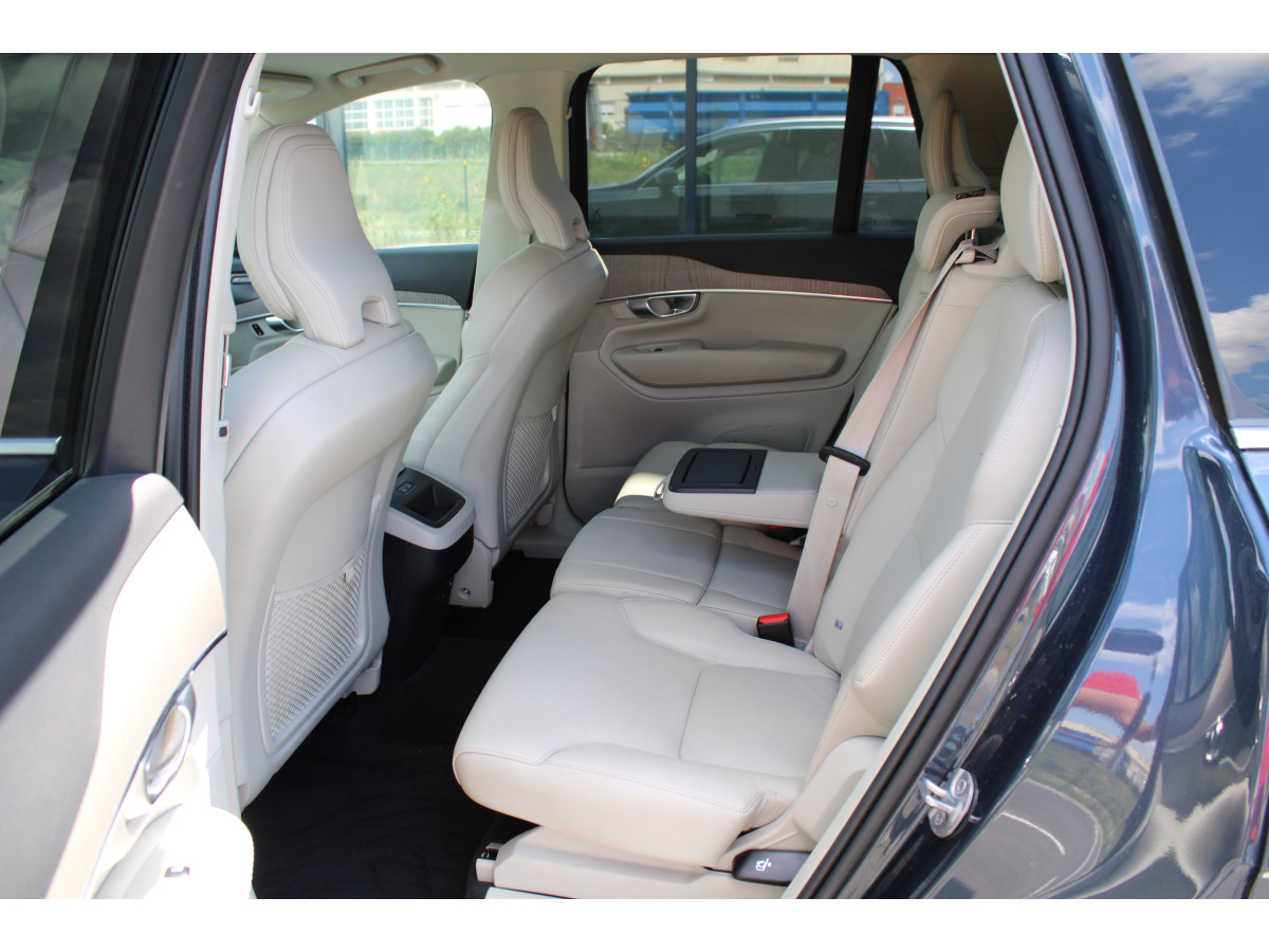 Volvo XC90 2.0 B5 HYB. AWD 7S 