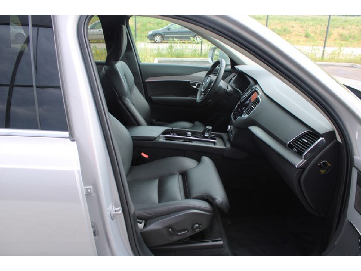 Volvo XC90 2.0 B5 HYB. AWD 7S 