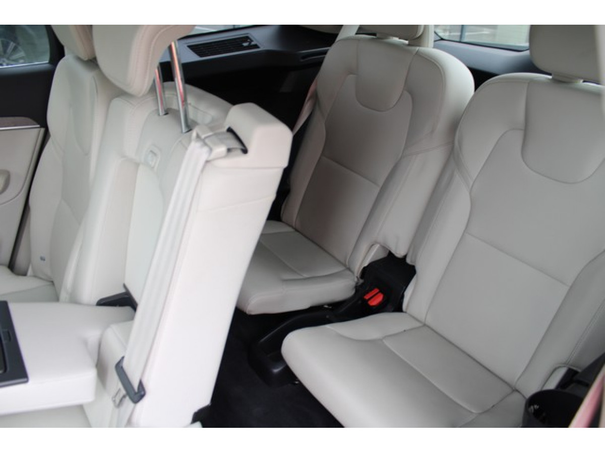 Volvo XC90 2.0 B5 HYB. AWD 7S 