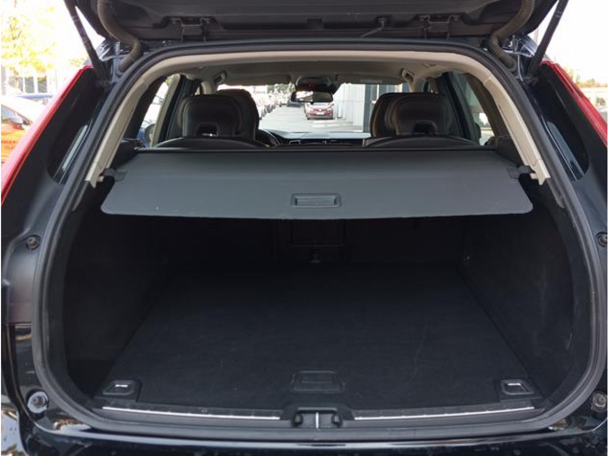 Volvo XC60 2.0 4D AWD