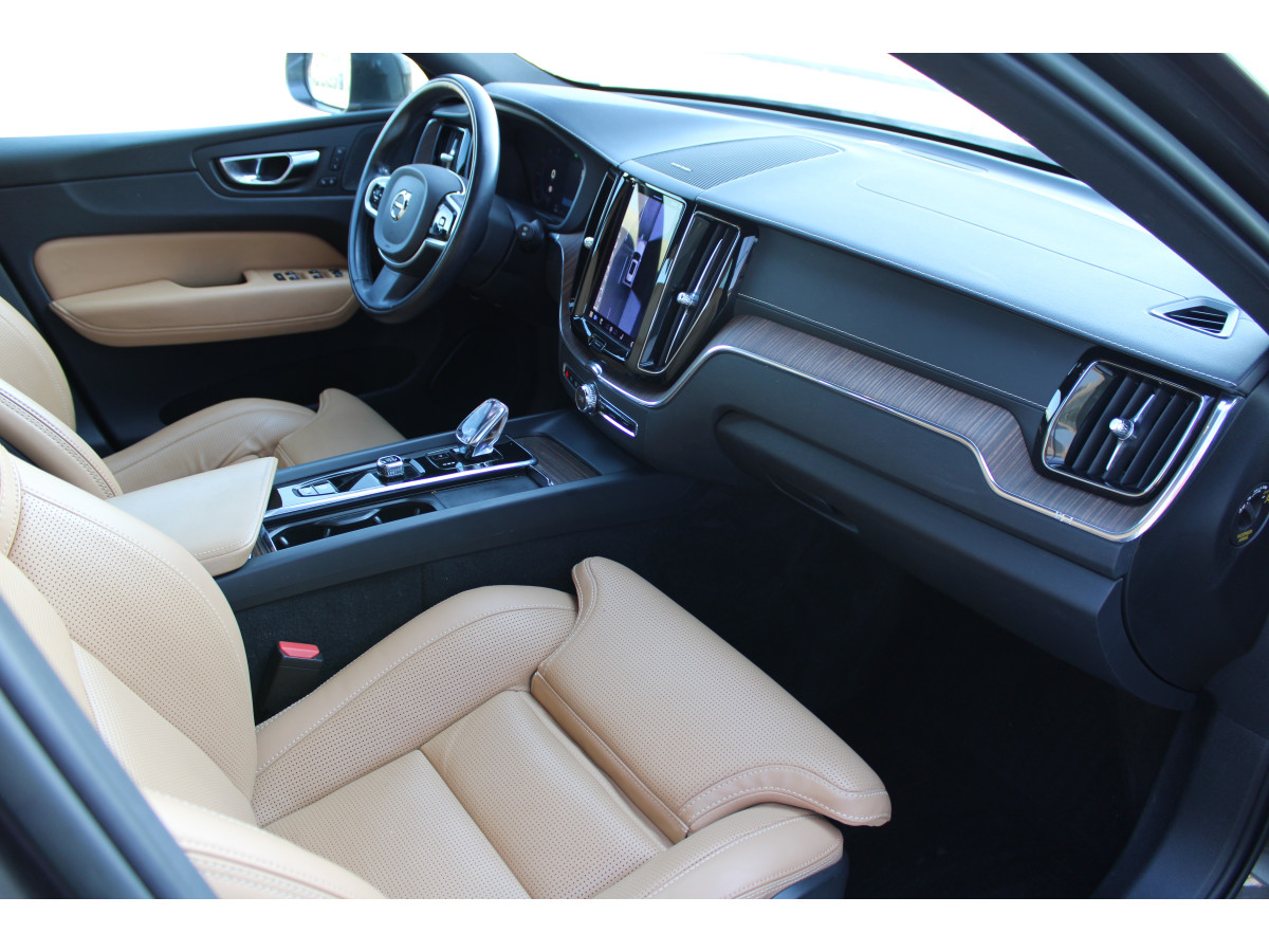 Volvo XC60 2.0 Hyb. B4 AWD 