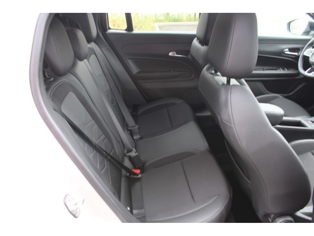 Jeep Avenger 1.2 Hybrid 