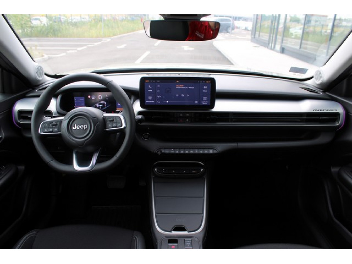 Jeep Avenger 1.2 Hybrid 