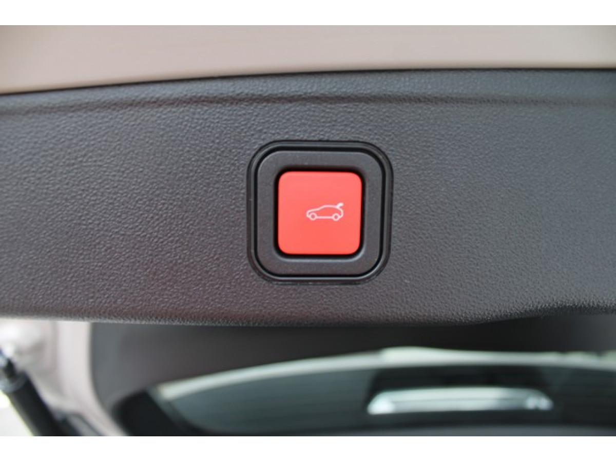 Jeep Avenger 1.2 Hybrid 