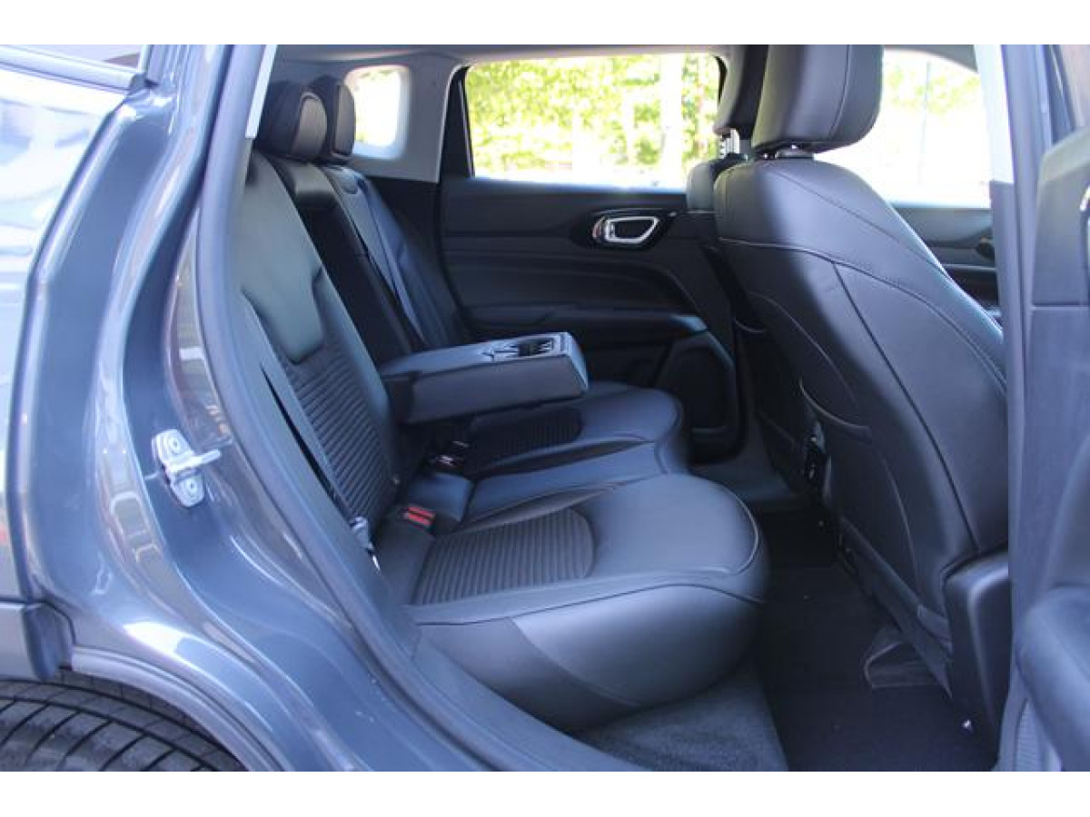 Jeep Compass 1.3 Limited AUT 