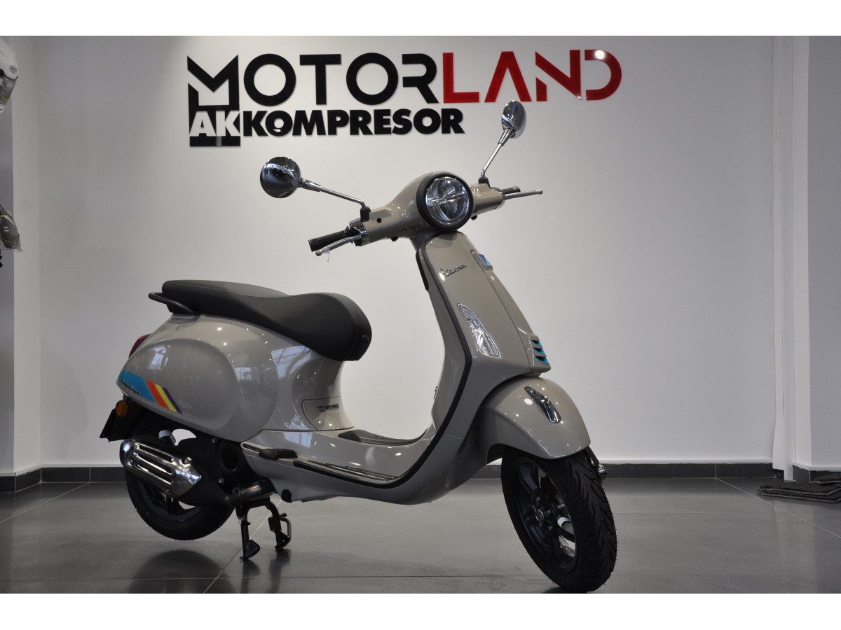 Vespa PRIMAVERA 50 S 