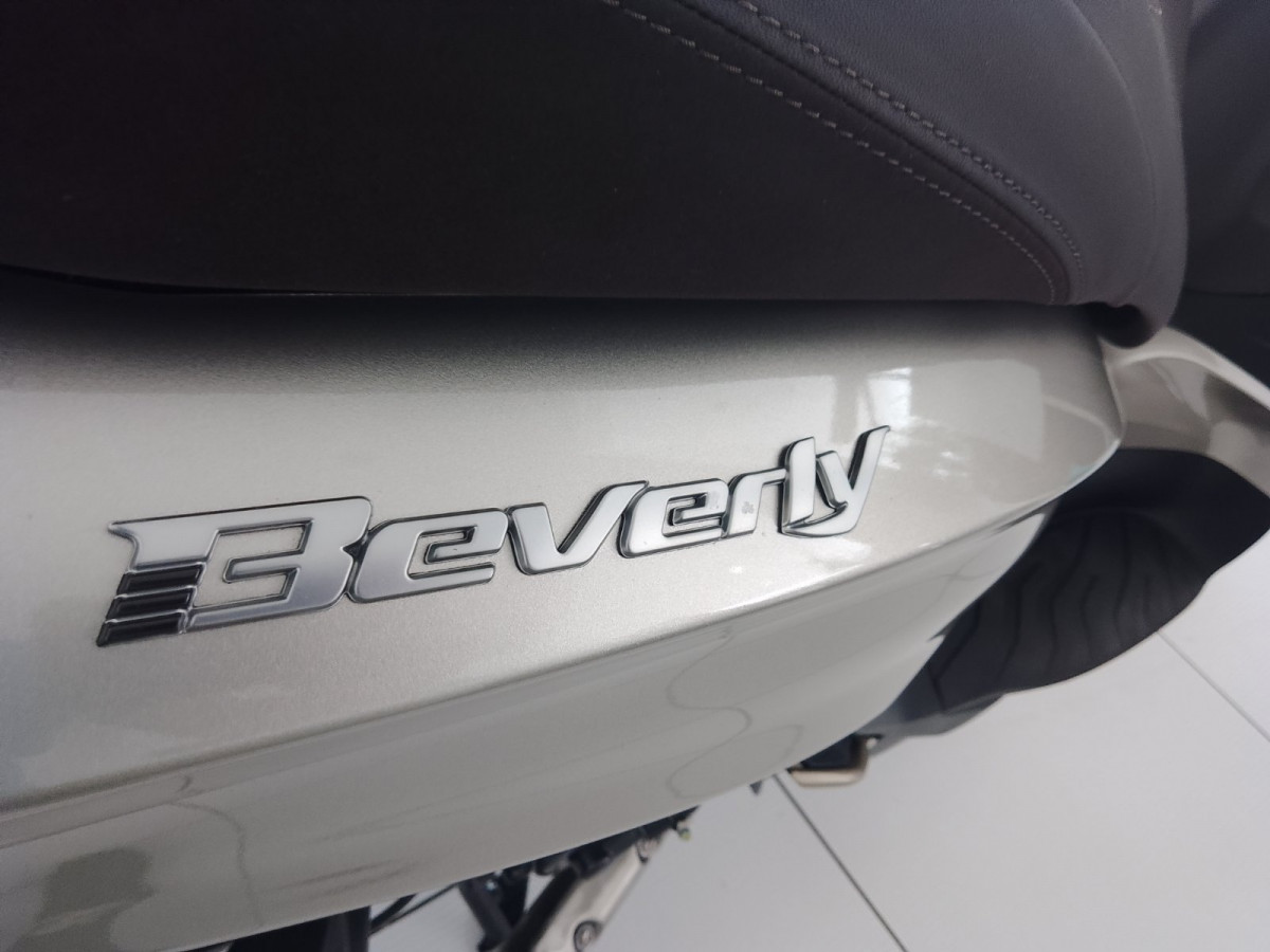Piaggio Beverly 300