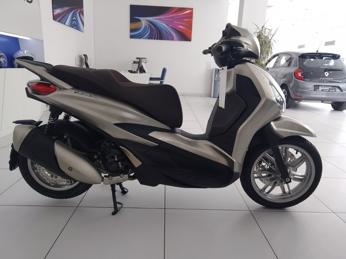 Piaggio Beverly 300