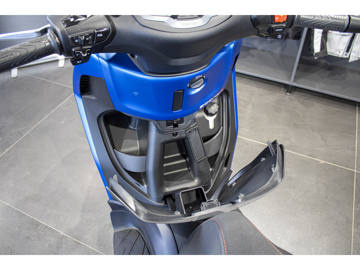 Piaggio BEVERLY 300 Sport 