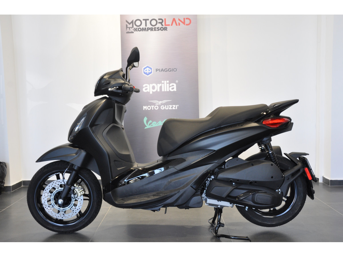 Piaggio BEVERLY 300 DEEP BLACK 