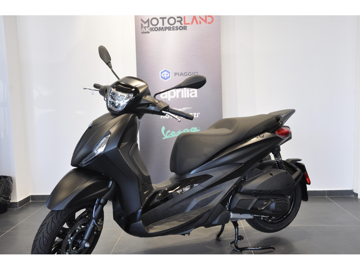 Piaggio BEVERLY 300 DEEP BLACK 